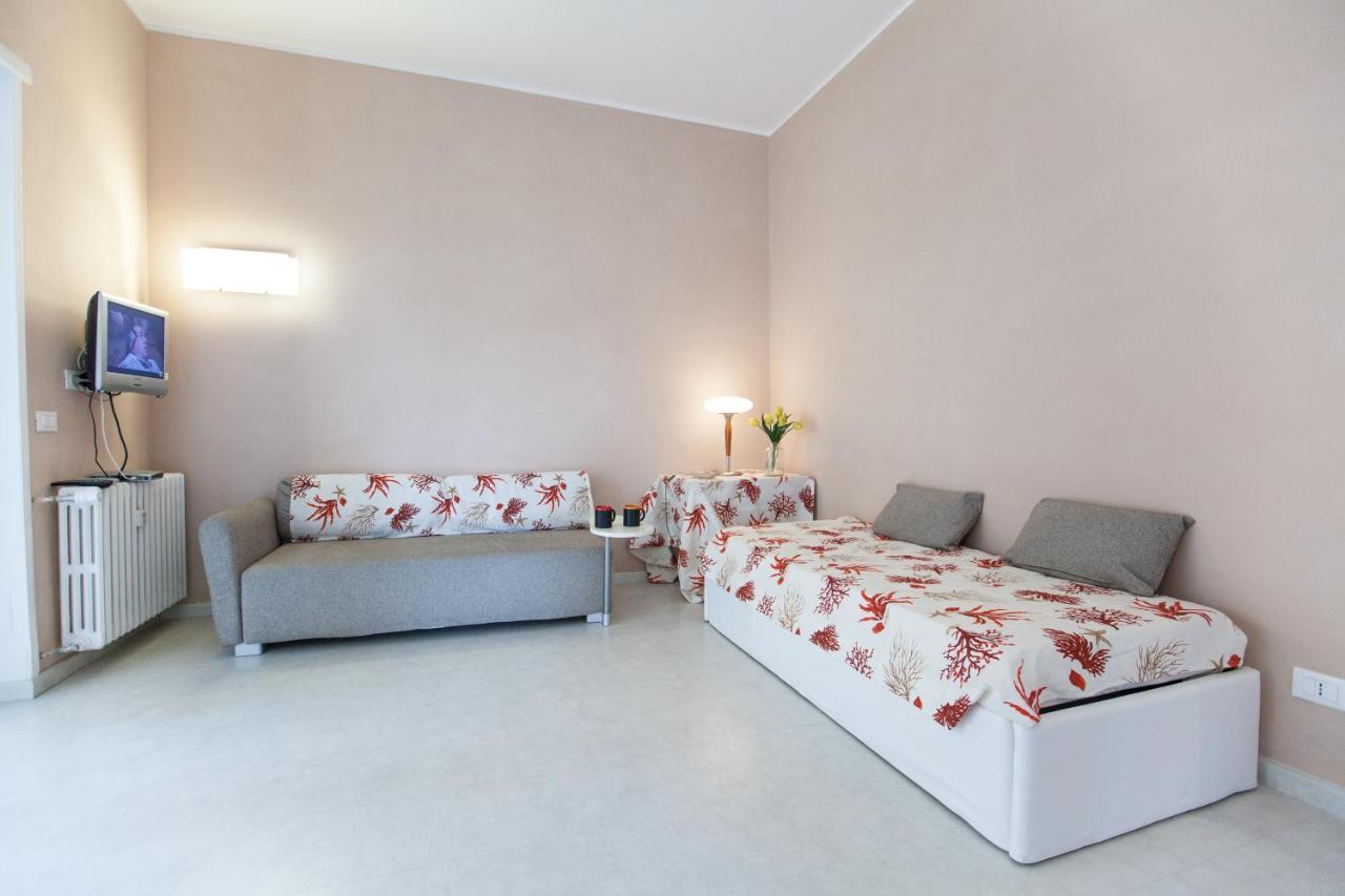 Casa De Leyva-rental In * Roma